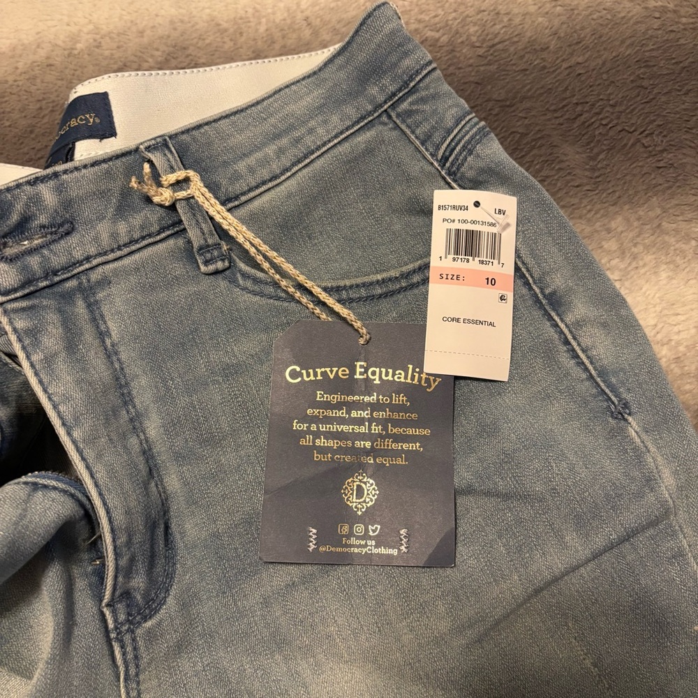 Democracy Absolution Itty Bitty Bootcut Jeans Tal… - image 13